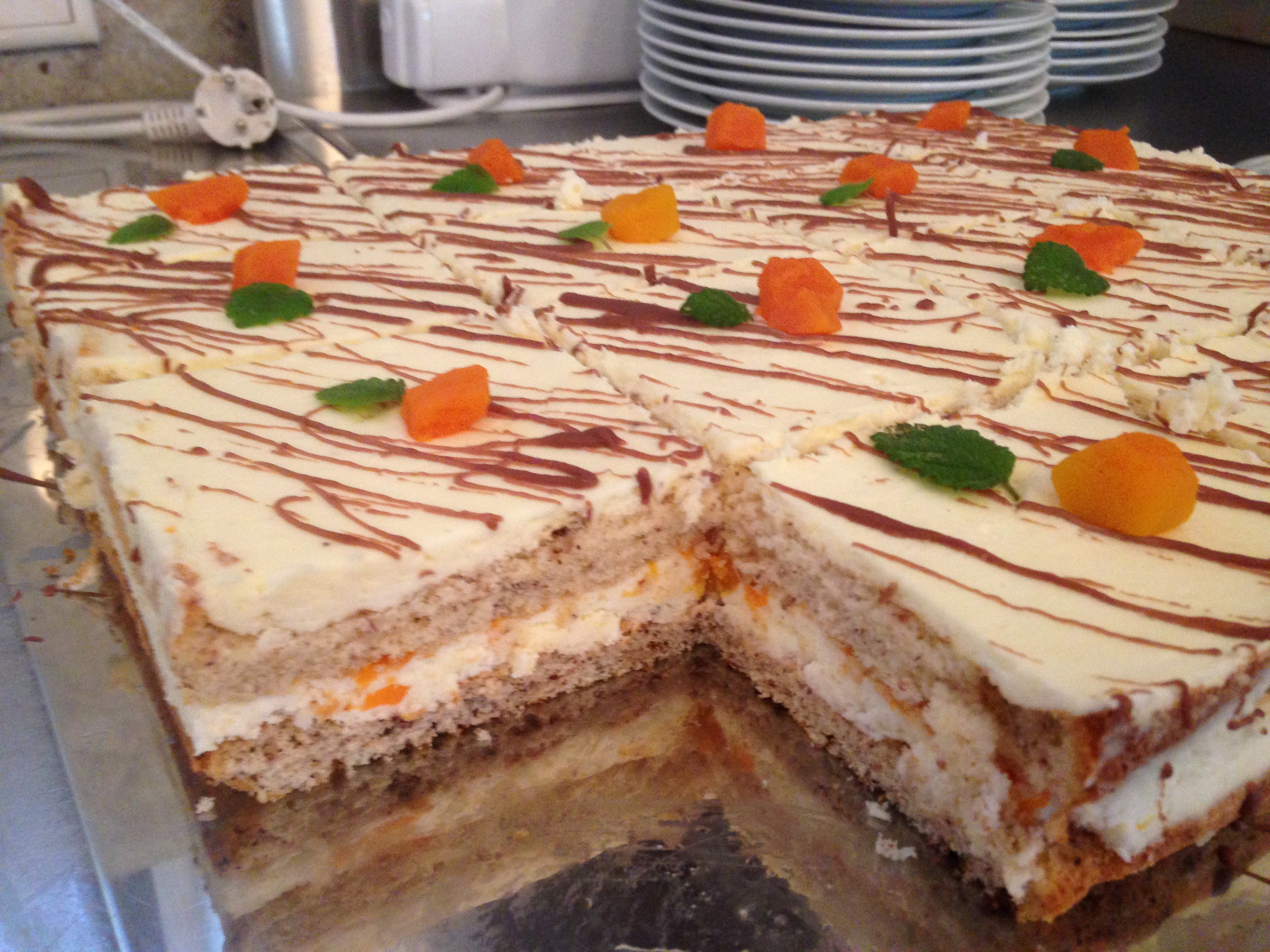 der-schreyerhof-hat.-ein-hofcafe-ein-besonderes-ambiente-erwartet-die-gruppenreisenden-kuchen-wird-frisch-gebacken-kuchen-kuerbiskuchen-selbstgemacht-ohne-zusatzstoffe-das-macht-appetit-ein-stueck-zu-probieren